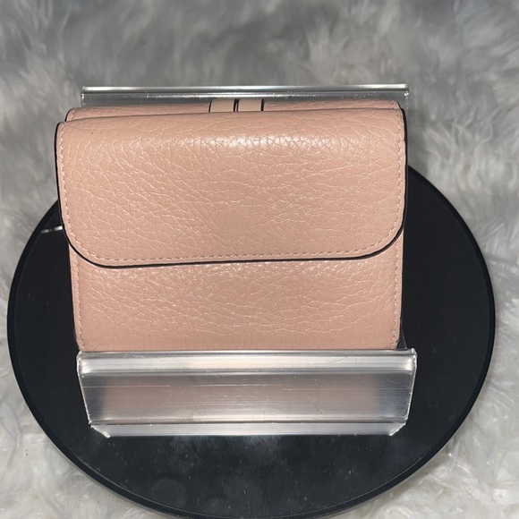 CHLOÉ Alphabet embellished textured-leather wallet soft pink NWT full inclusion - Picture 5 of 15